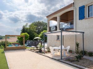 Maisons de vacances Maison avec vue panoramique, piscine et spa : photos des chambres