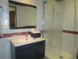 Hotels Le Maray : photos des chambres
