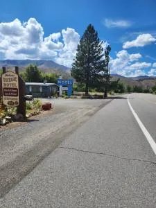Toiyabe Motel - Walker