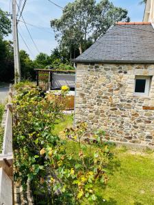 Maisons de vacances Ti An Ael - Maison a 4 kms de la mer et du bourg avec SPA : photos des chambres