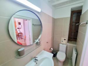 Skarinou Village Poolside Escape Studio with Pool facilities