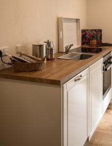 Die Ferienwohnungen Schmiede und Gudd Stuvv in Annis Haus