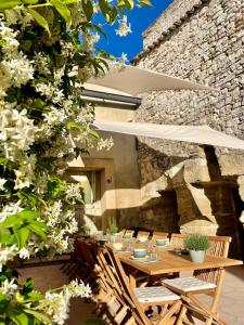 B&B / Chambres d'hotes Villa Velleron - Bed and Breakfast : photos des chambres