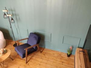 Appartements De Vert et d'Or - proche gare - parking - jardin : photos des chambres