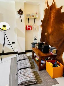 Tagaytay Swiss cabin NetflixWifiParking