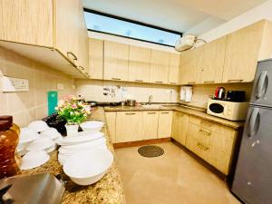 GR STAYS Sol Villa Candolim with Private Pool, Walking distance to Beach