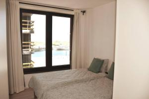 Luxueus & nieuw 2-slaapkamerappartement met garage