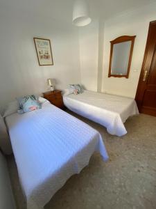 Apartamento Familiar En Barrio Reina Victoria