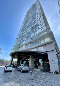 penthouse 4pn sea view near the beach