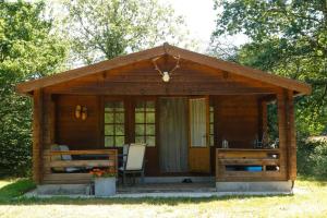 Campings Domaine La Faix, Gite la Forestiere : photos des chambres