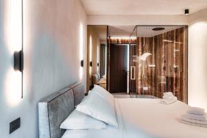 Lorodellago Como Suites by "The House Of Travelers" img86