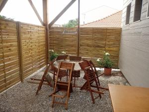 Appart tout à portée de tongs!