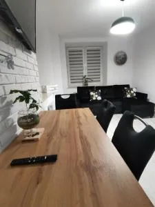 Sienkiewicza STREET - Żdanów