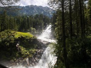 Chalet Hochkrimml with sauna on the ski slope