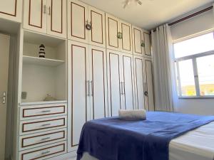 Ap charmoso na beira da praia do Centro | ROMM101