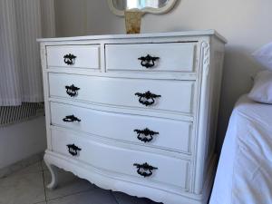 Ap charmoso na beira da praia do Centro | ROMM101