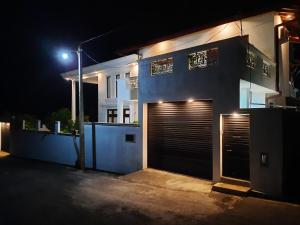 "The Anchorage" of Field View