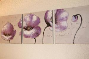 Spacious Farmhouse Apartment, by Lake & Mountains