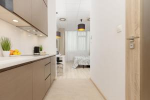 Studio Jerozolimskie 216 with Parking by Renters