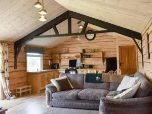 Brook Lodge - Linkinhorne