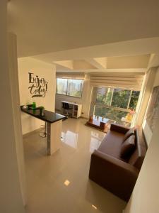 712 Apartasuite moderna - en el corazón del poblado medellín