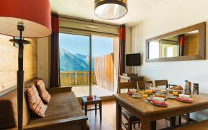 Appart'hotels Lagrange Vacances Les Chalets de l'Adet : photos des chambres
