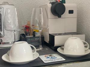 5 min from the beach O2 academy shared bathroom and kitchen