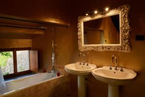 Deluxe Double Room with Bath