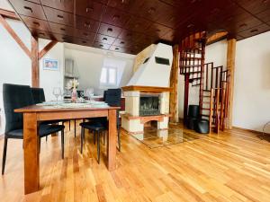 Central Apartment Fun & Teambuilding