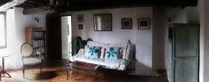 Sejours chez l'habitant Quaint and original loft room : photos des chambres