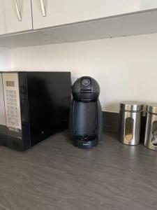 4-room detached furnished home with parking