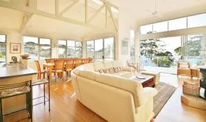 Hyams Reflections Hyams Beach - Hyams Beach