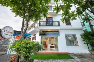 Hanoi Airport Suites Hostel