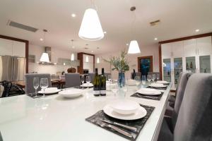 The Hideaway by Gatt Wines