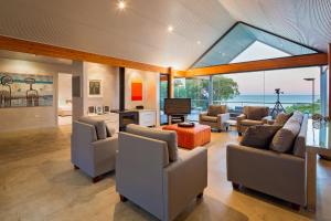 Bunkers Beach House I Private Properties