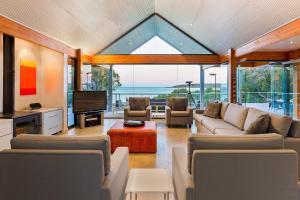 Bunkers Beach House I Private Properties