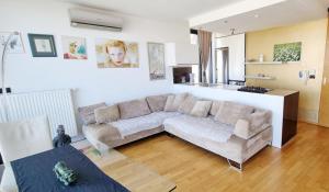 Bella Vista Lux Apartment with private Terace 