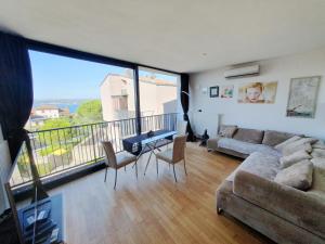 Bella Vista Lux Apartment with private Terace 