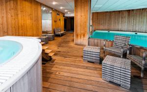 Lagrange Vacances Le Roc Belle Face