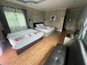 ชิดชายชล รีสอร์ท น่าน