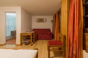 Family Suite with Balcony room in Hotel Glocke