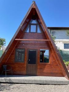 CABANĀ TIP A LA 300 m De CASTEL