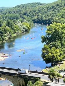 Maisons de vacances Vue magique a Castelnaud : photos des chambres