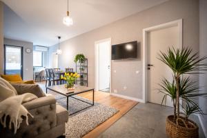 Modern Urban Escape @The Office with Parking Space