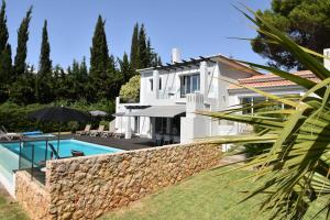 Villa Louella