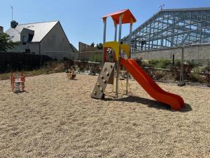 Villages vacances Les Cottages de La Baule : Chalet de standing 7 personnes - Piscine : photos des chambres