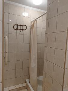 Pokój 302 jednoosobowy z prywatną łazienką - Piotrkowska 262-264