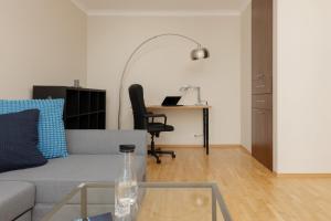 Żelazna Comfortable Apartment Center of Warsaw by Renters