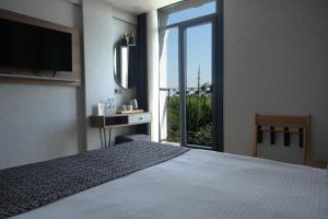 Standard Double or Twin Room room in World Heritage Center Hotel