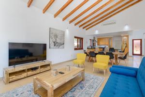 San Lameer Villa 14323 - 4 Bedroom Superior - 8 pax - San Lameer Rental Agency